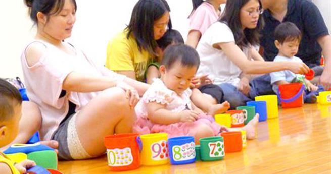 寰宇家庭俱樂部也有舉辦專屬於幼兒的美語活動