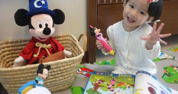 讓孩子多練習表達,孩子即會在練習的過程中自我逐步修正文法