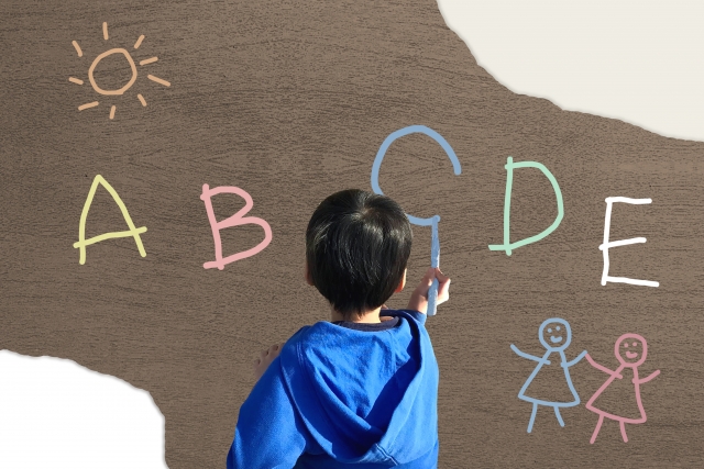 孩子學習語言的動機不同,更多時候是透過遊戲來學習