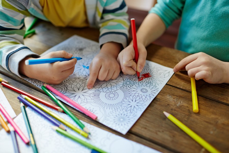 幼兒顏色學習示意圖